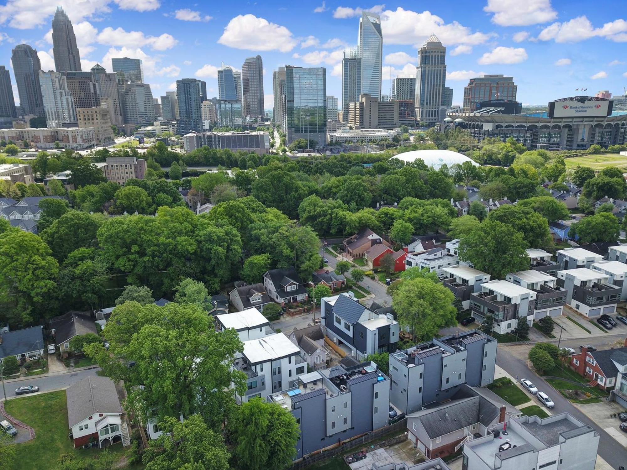 906 Westbrook B City Views Rooftop Hot Tub And Short Walk To Stadium Charlotte Exteriér fotografie
